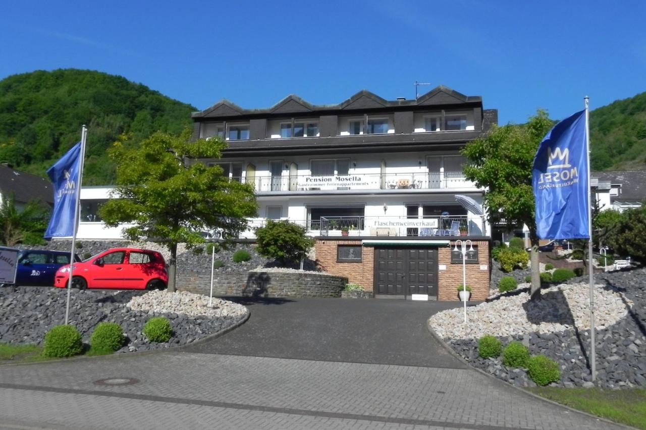 Pension Mosella, Gaestezimmer Sankt Aldegund Ngoại thất bức ảnh